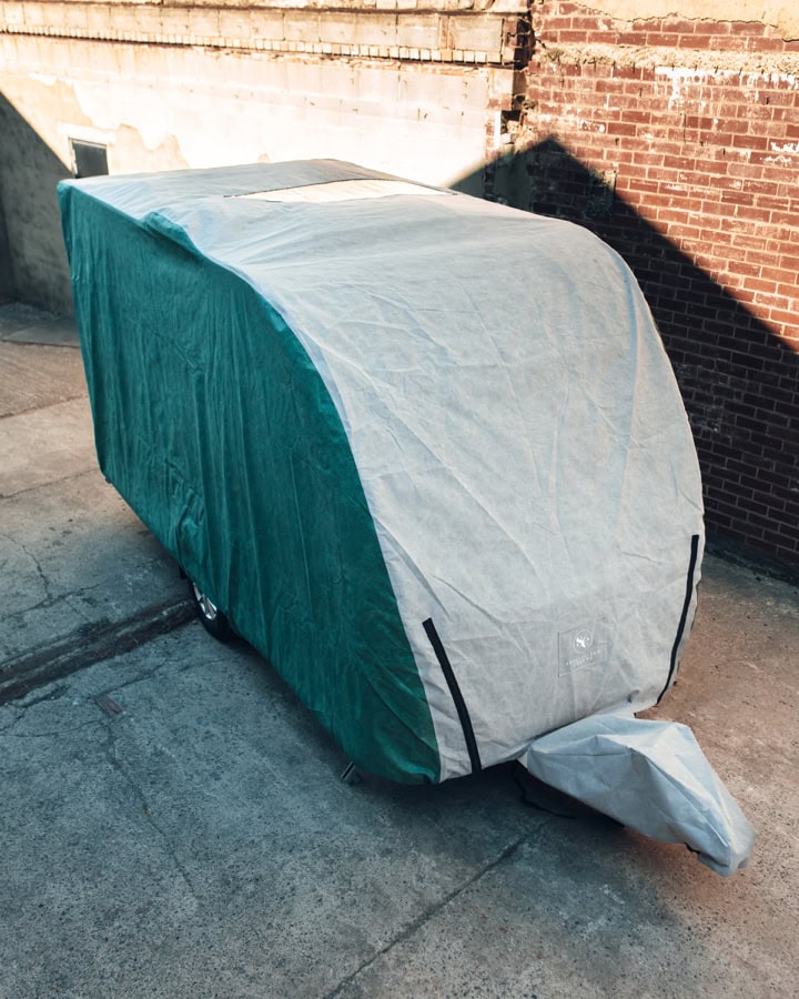 Ensure longevity of your caravan with high-quality covers designed for outdoor use, offering excellent protection against dirt, rain, and UV damage. Perfect for seasonal storage or long-term protection.