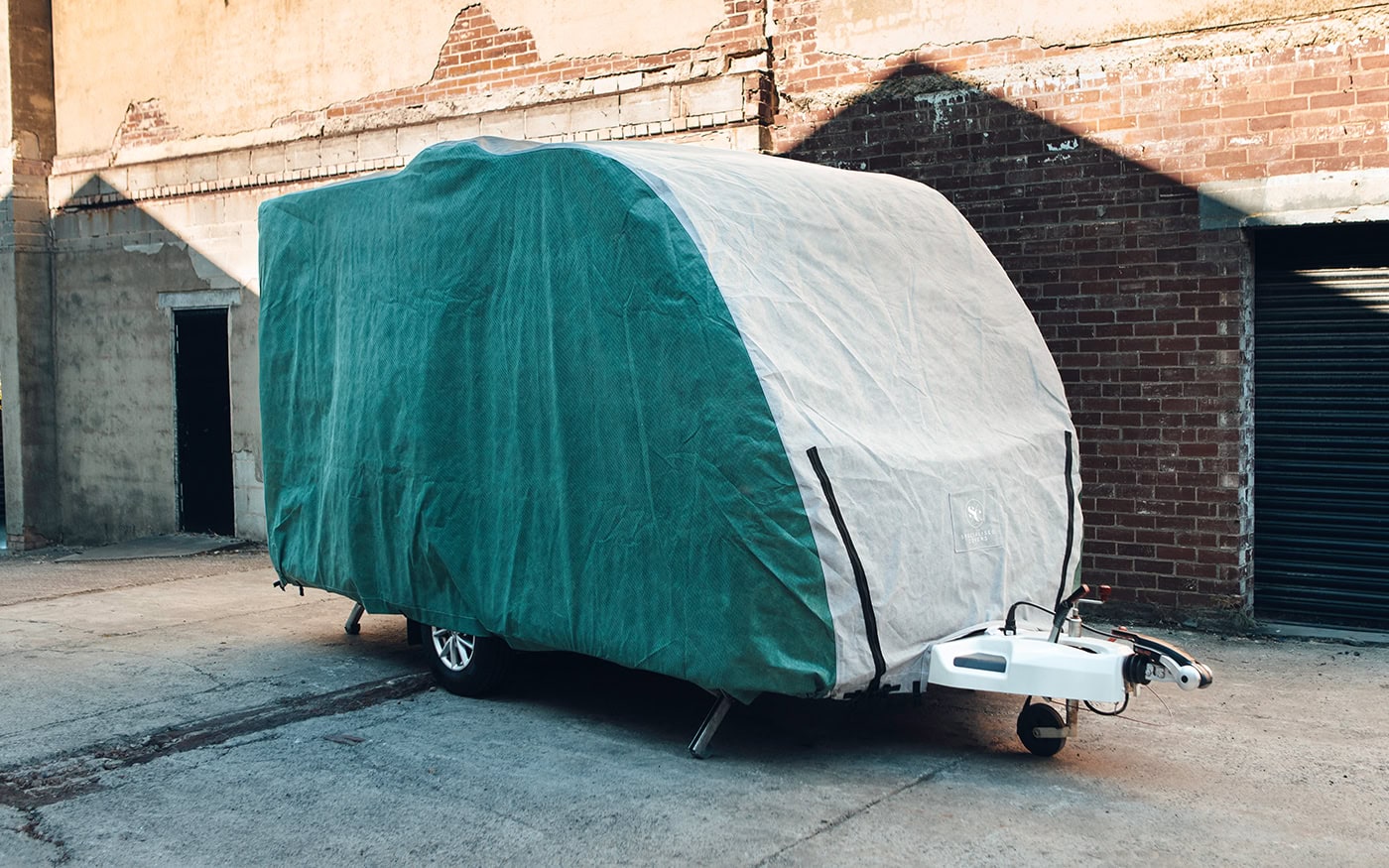 High-quality caravan cover for outdoor protection against weather damage, dirt, and UV rays, ensuring your caravan stays in pristine condition during storage or transport.
