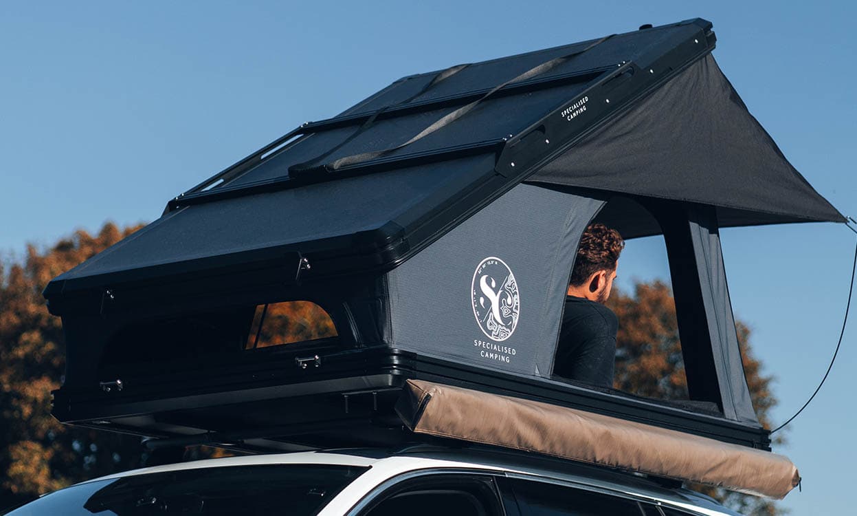Durable roof tent cover designed for outdoor camping, providing weather protection and easy setup. Perfect for adventurous travellers seeking reliable gear.