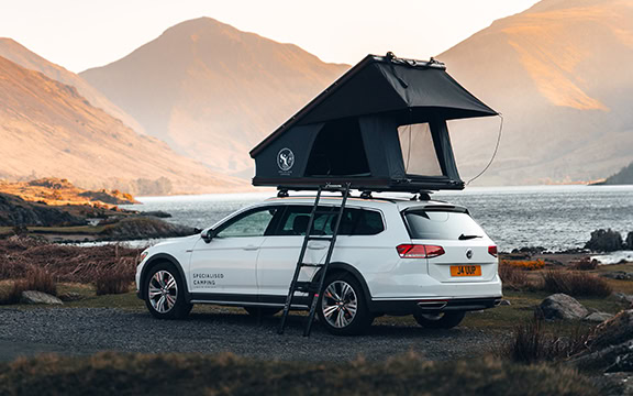 High-quality roof tent tailored for outdoor adventures, compatible with various vehicle models, designed for durability and ease of setup, perfect for camping enthusiasts.